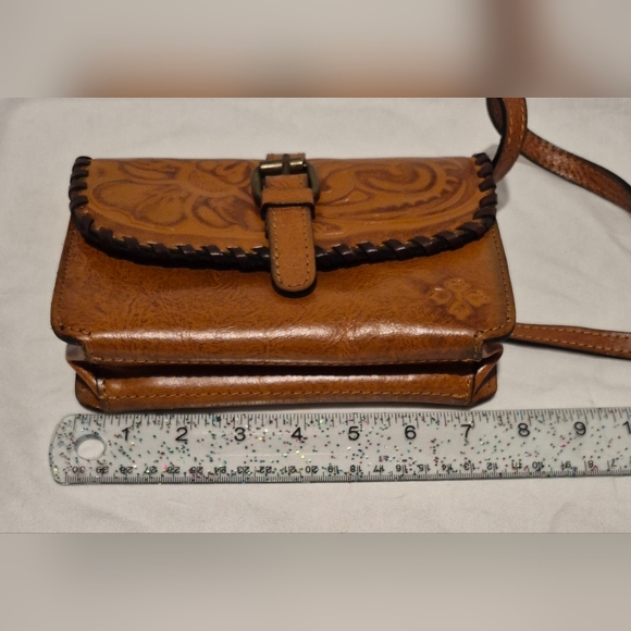 PATRICIA NASH TORRI CROSSBODY BURNISHED TOOLED LEATHER BAG - Picture 10 of 11